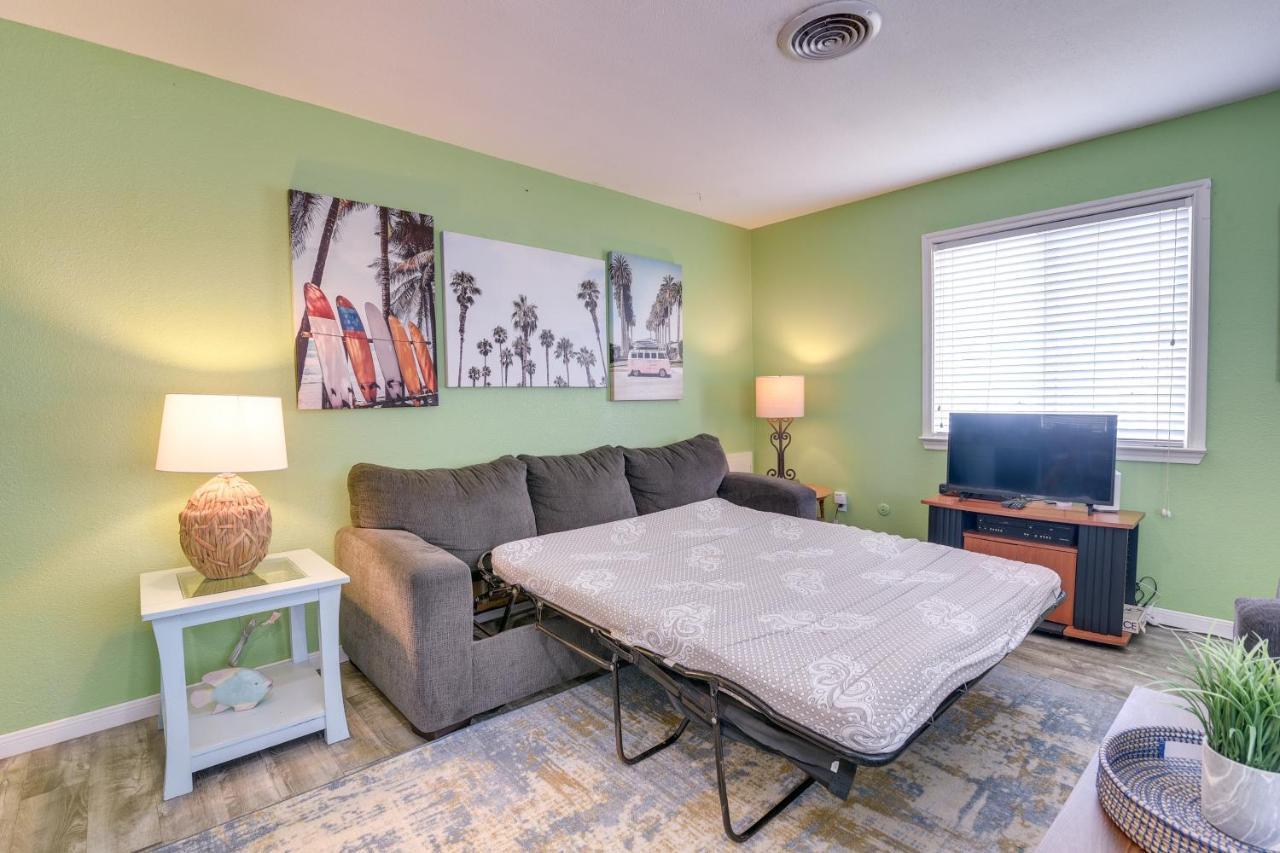 Surfside Beach Home With Deck 300 Feet To The Gulf! エクステリア 写真