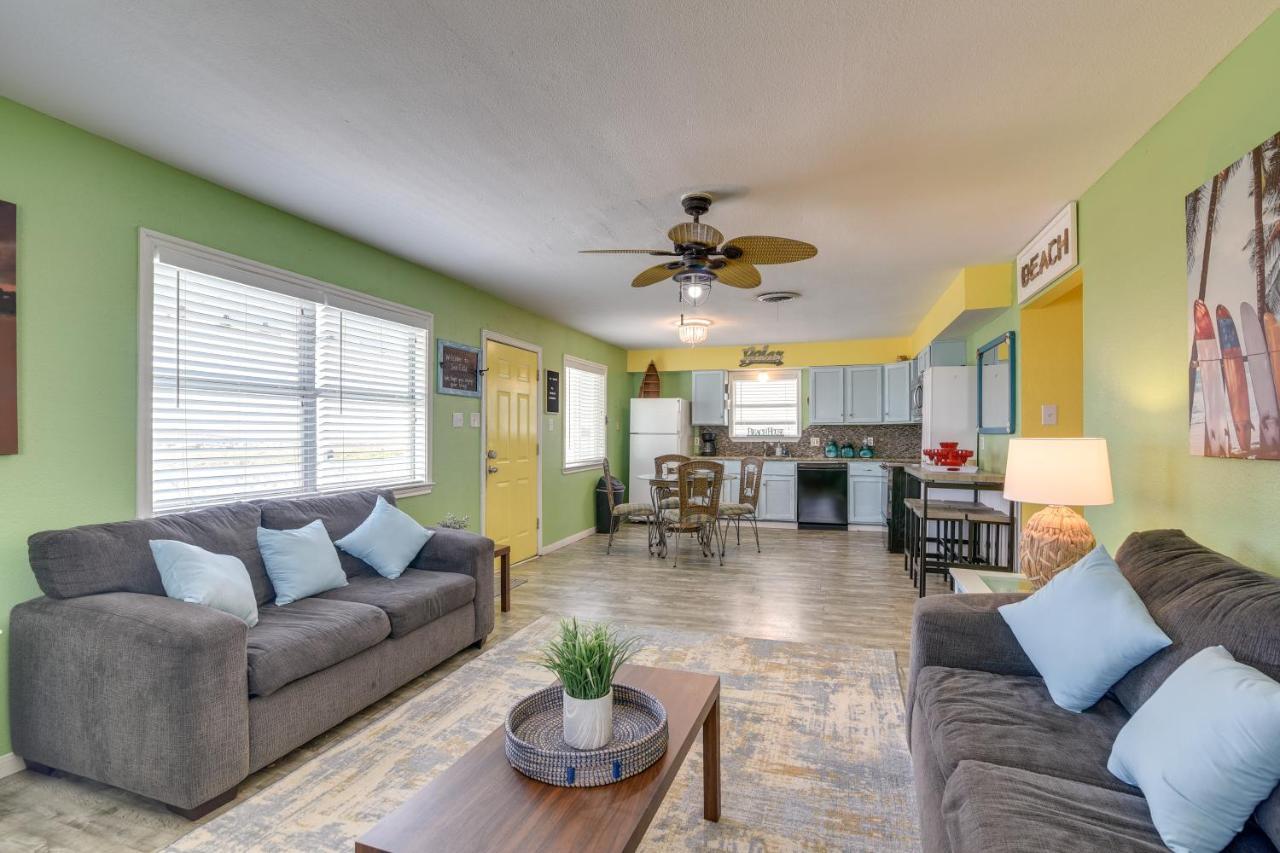 Surfside Beach Home With Deck 300 Feet To The Gulf! エクステリア 写真